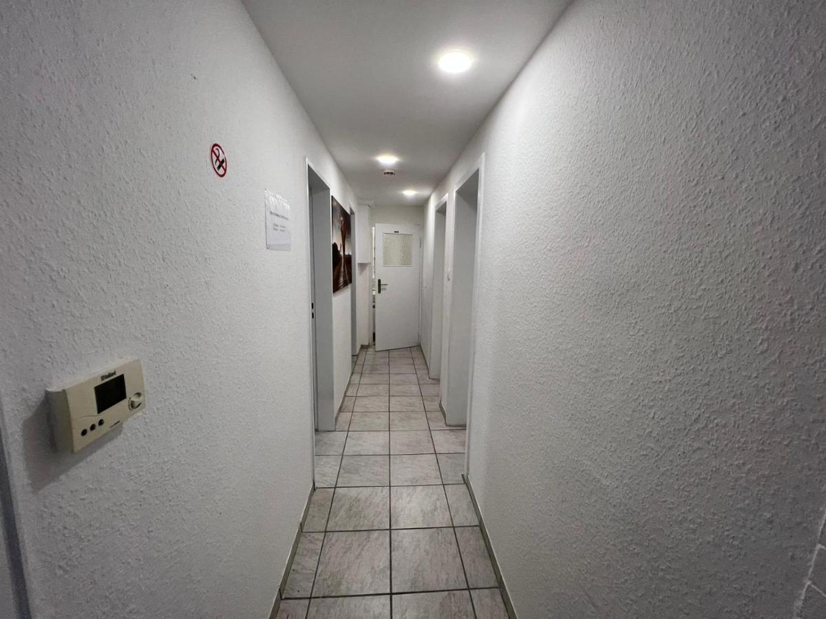 Schoenes Einfaches Zimmer In Oldenburg 109 Apartment Екстериор снимка