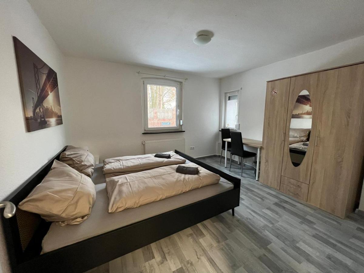 Schoenes Einfaches Zimmer In Oldenburg 109 Apartment Екстериор снимка