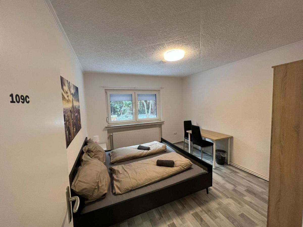 Schoenes Einfaches Zimmer In Oldenburg 109 Apartment Екстериор снимка